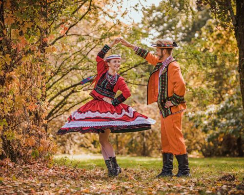 Zdj. profilowe - fot. Golondrina Fotografia - strój krzczonowski ceglany